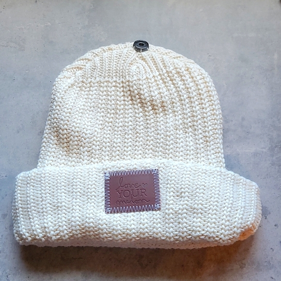 Love Your Melon Accessories - Love Your Melon beanie